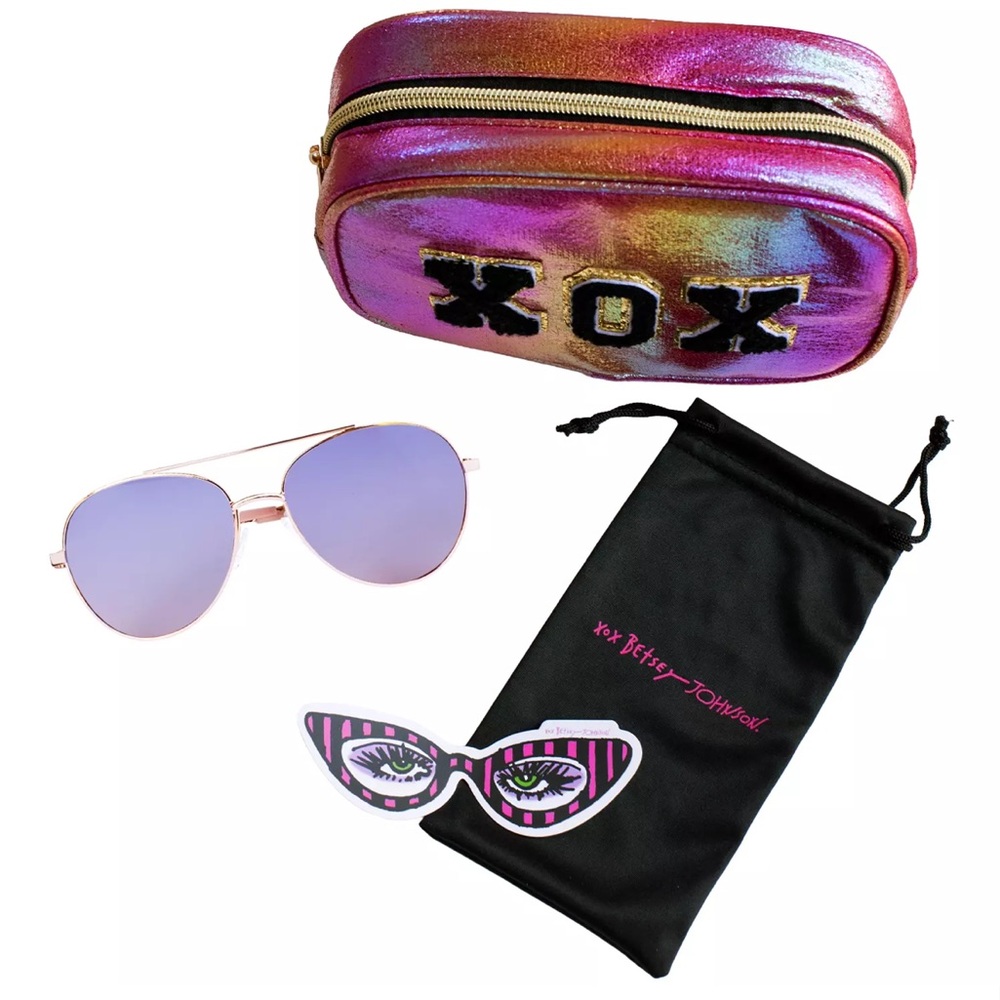 Betsey Johnson BE306 Aviator Sunglasses Gift Set